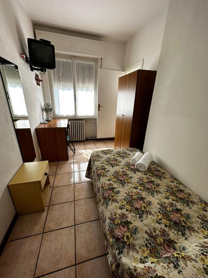 Be Me Hotel Helvetia Tabiano Terme Exteriör bild