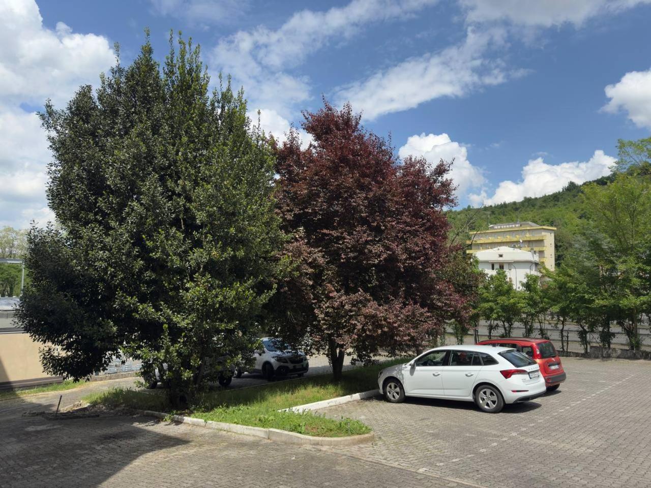 Be Me Hotel Helvetia Tabiano Terme Exteriör bild